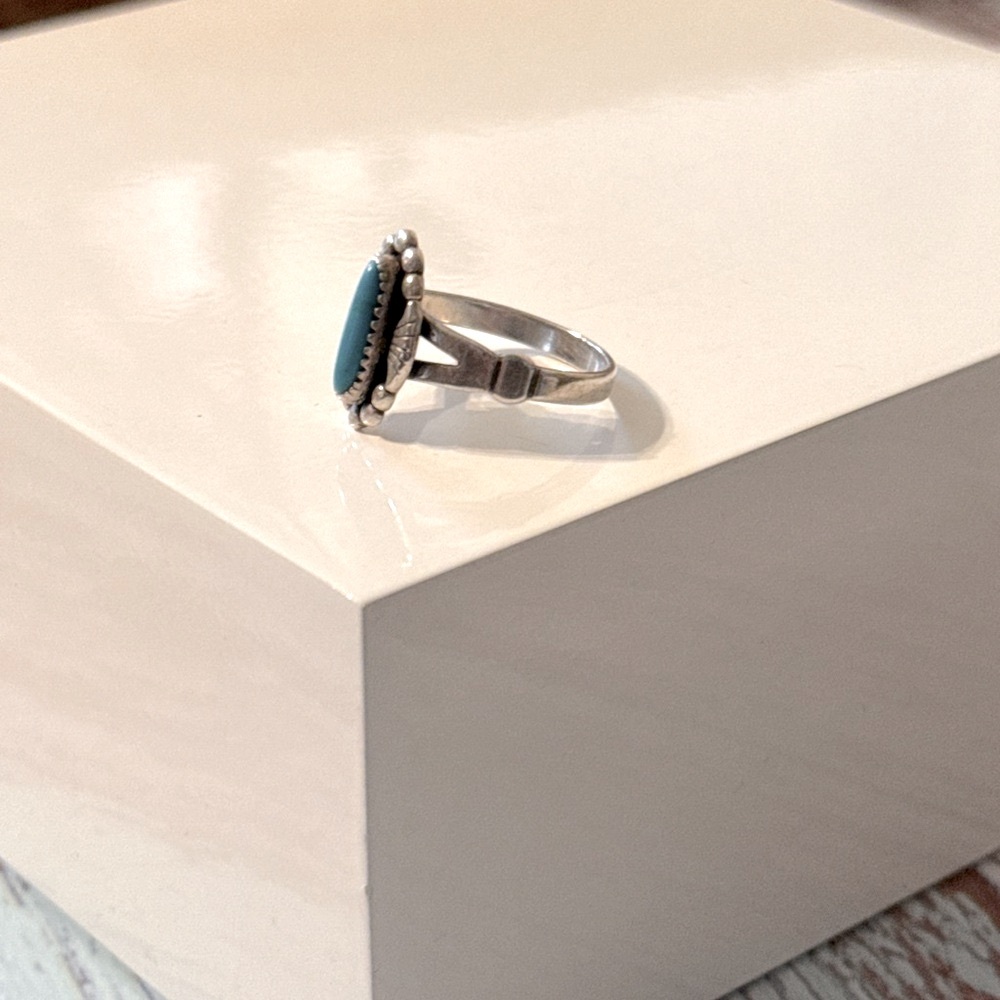 VTg bell trading post Sterling silver handmade ring, Native American size 7 - Picture 2 of 5
